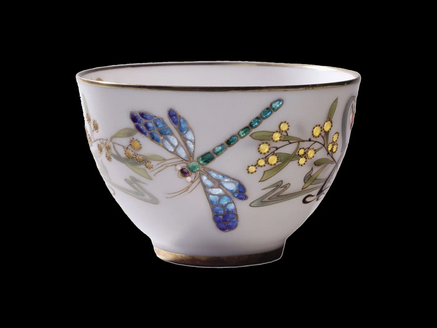 Shallow porcelain bowl whose openwork rim is modelled as dragonflies with wings filled in coloured translucent enamel
